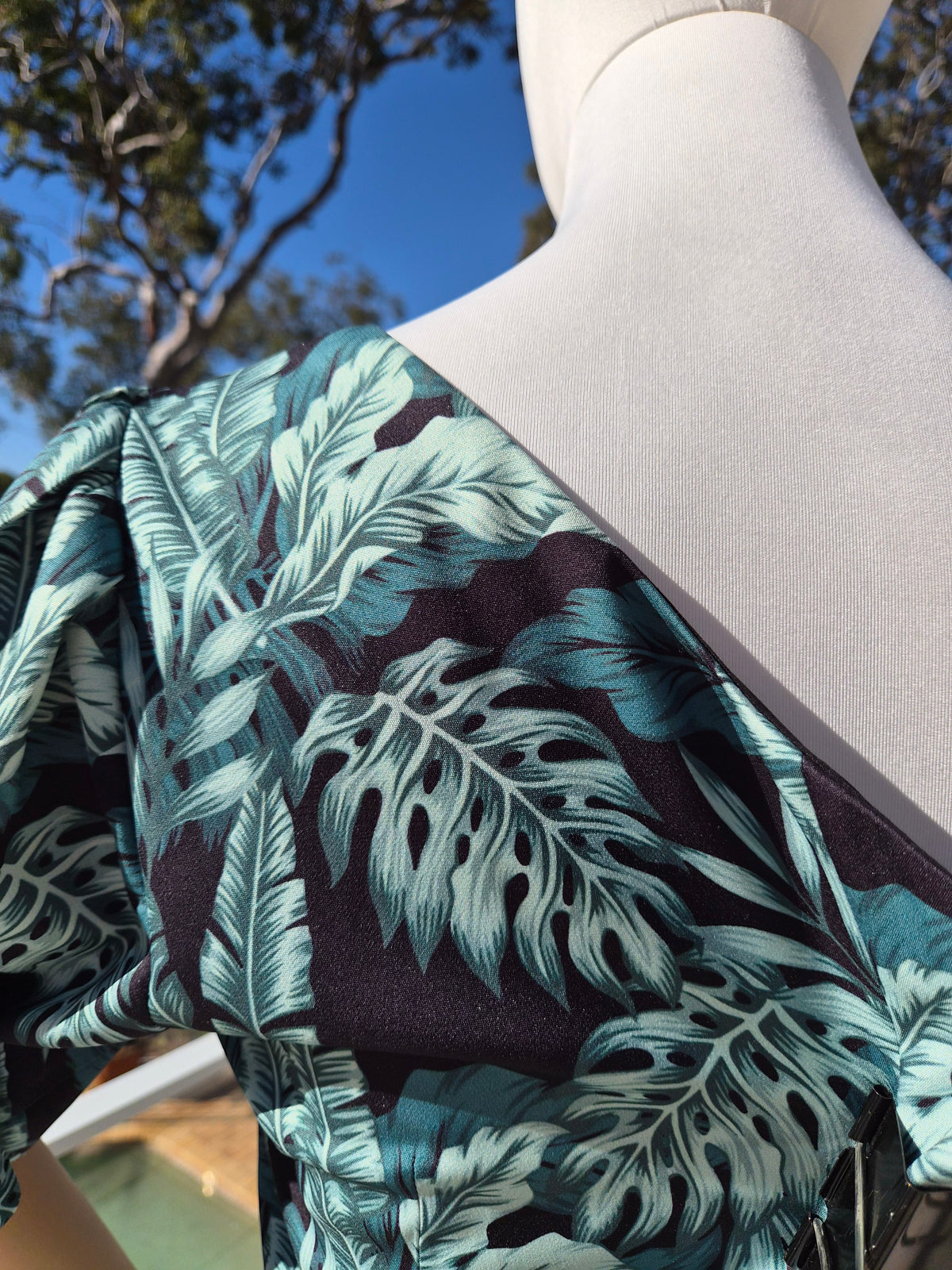 Tropical Botanical Print one-shoulder- Size 10
