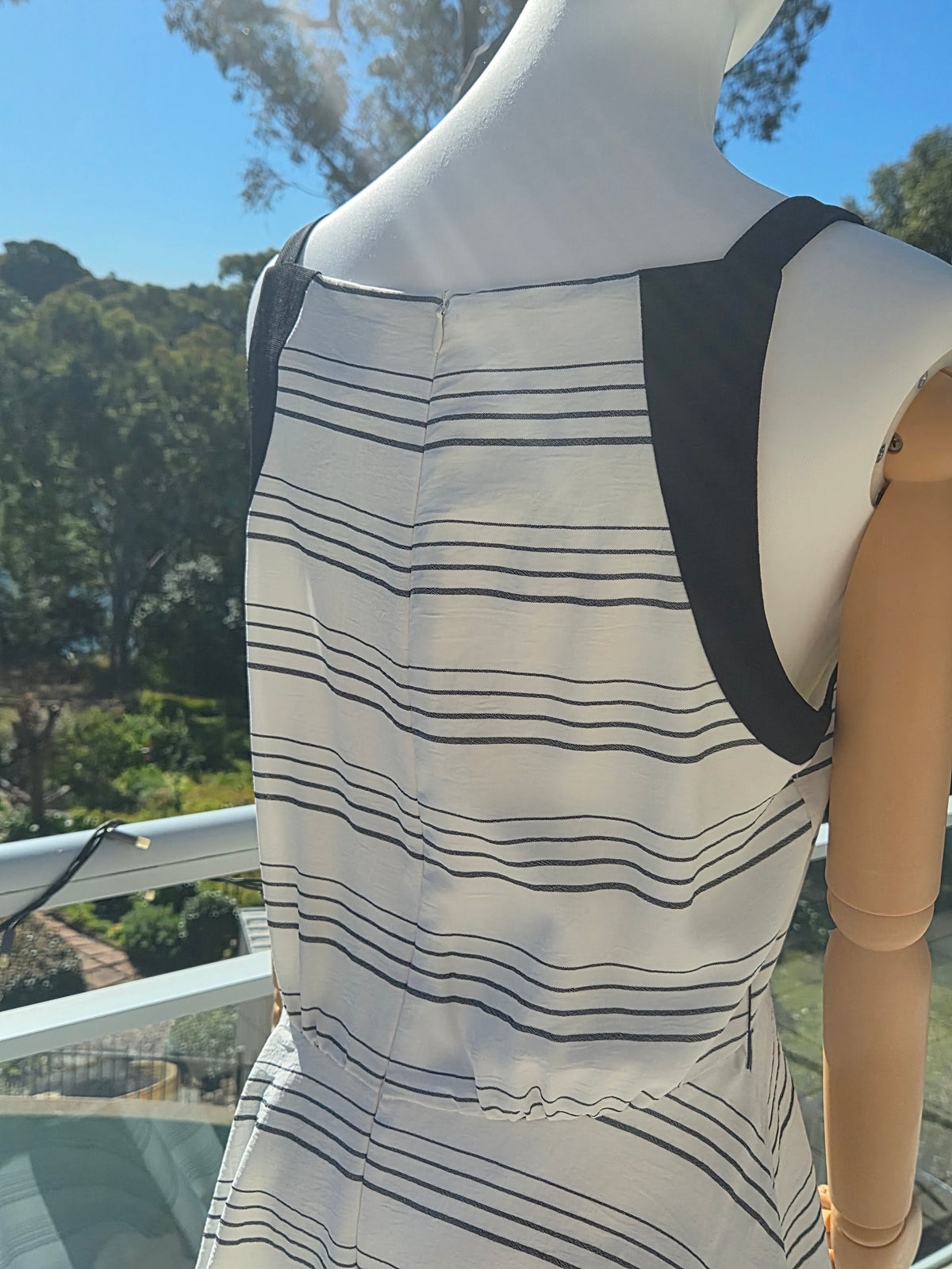 Cue sleeveless tiered midi dress - Size 10