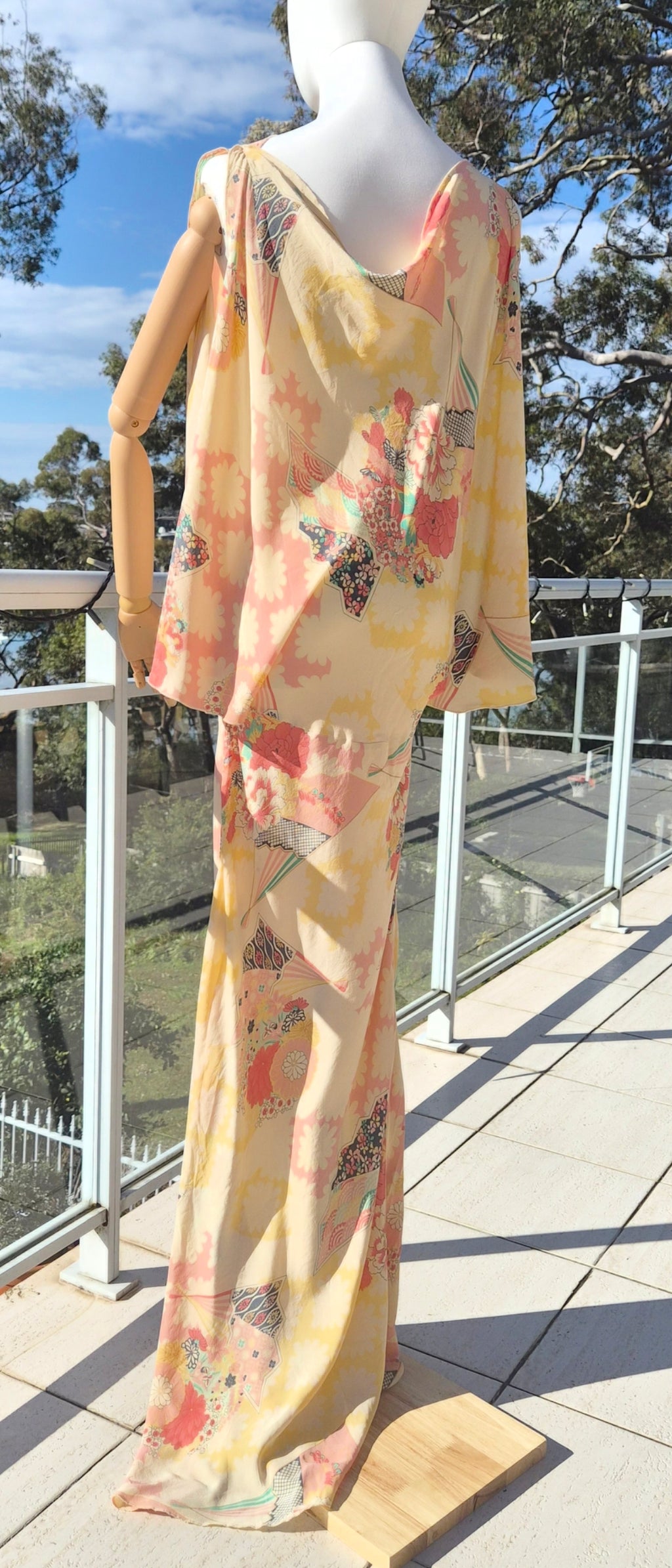 Floor length maxi gown - US size 2