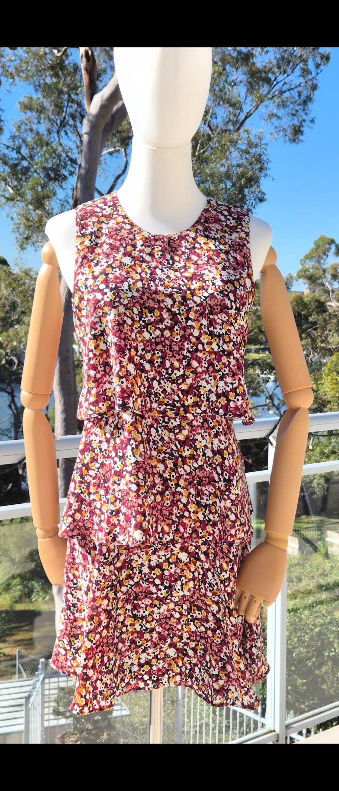 Cue tiered mini dress - Size 8