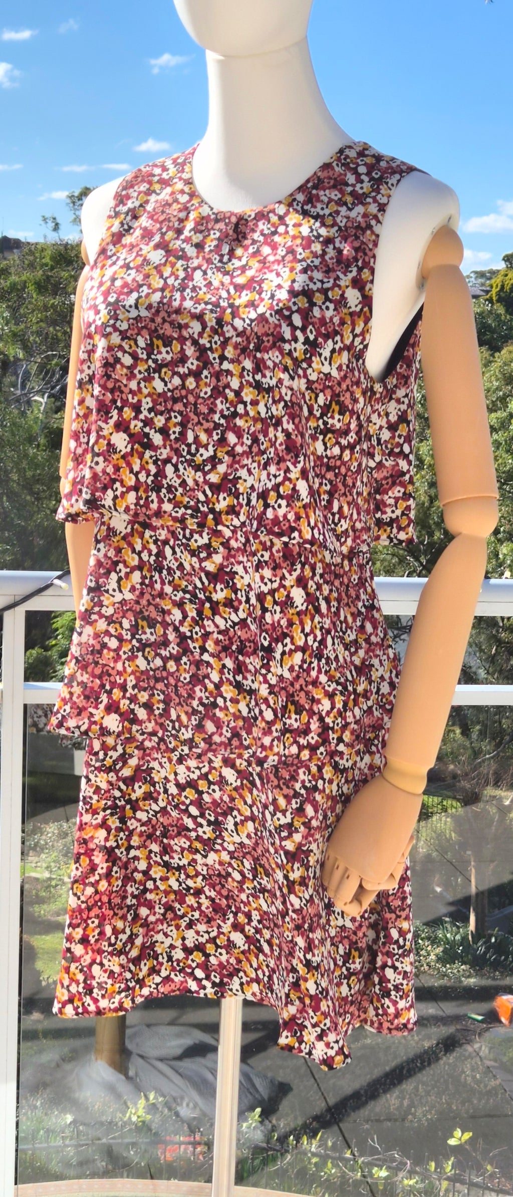 Cue tiered mini dress - Size 8