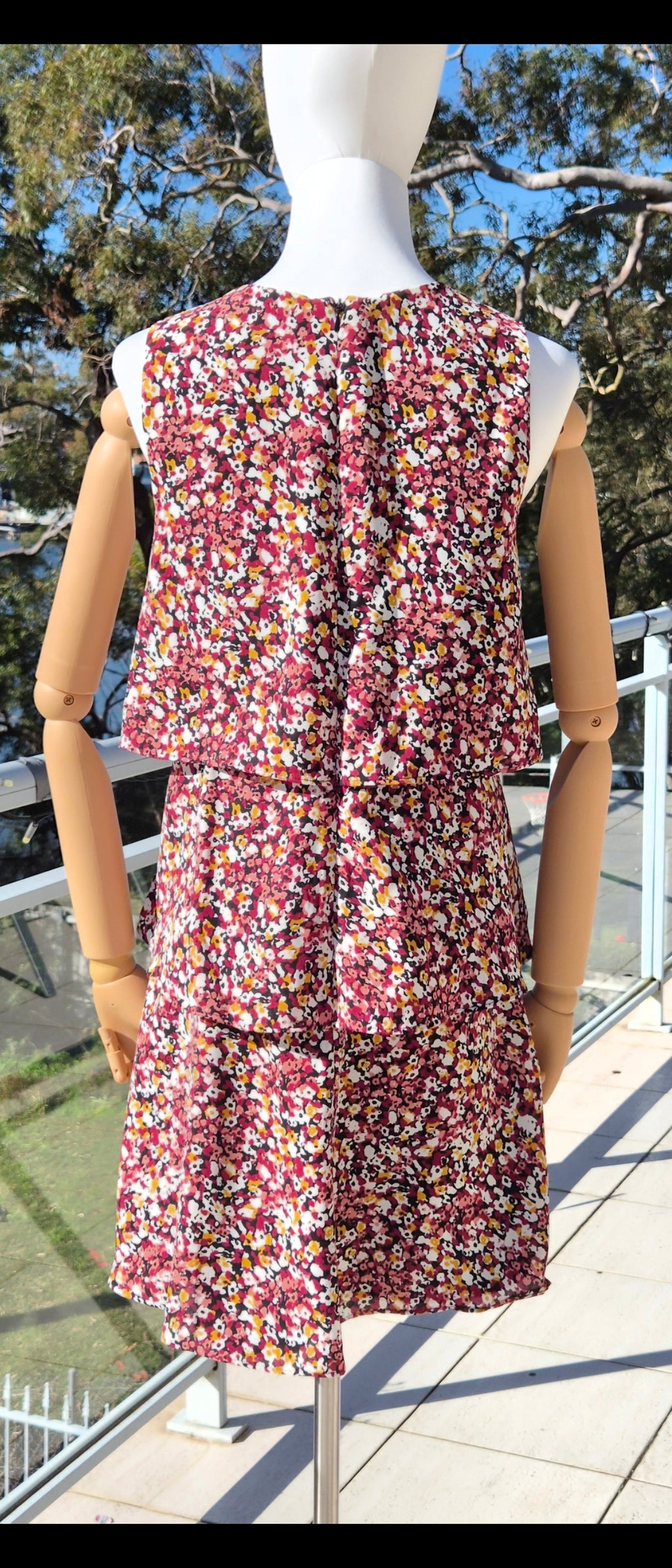 Cue tiered mini dress - Size 8