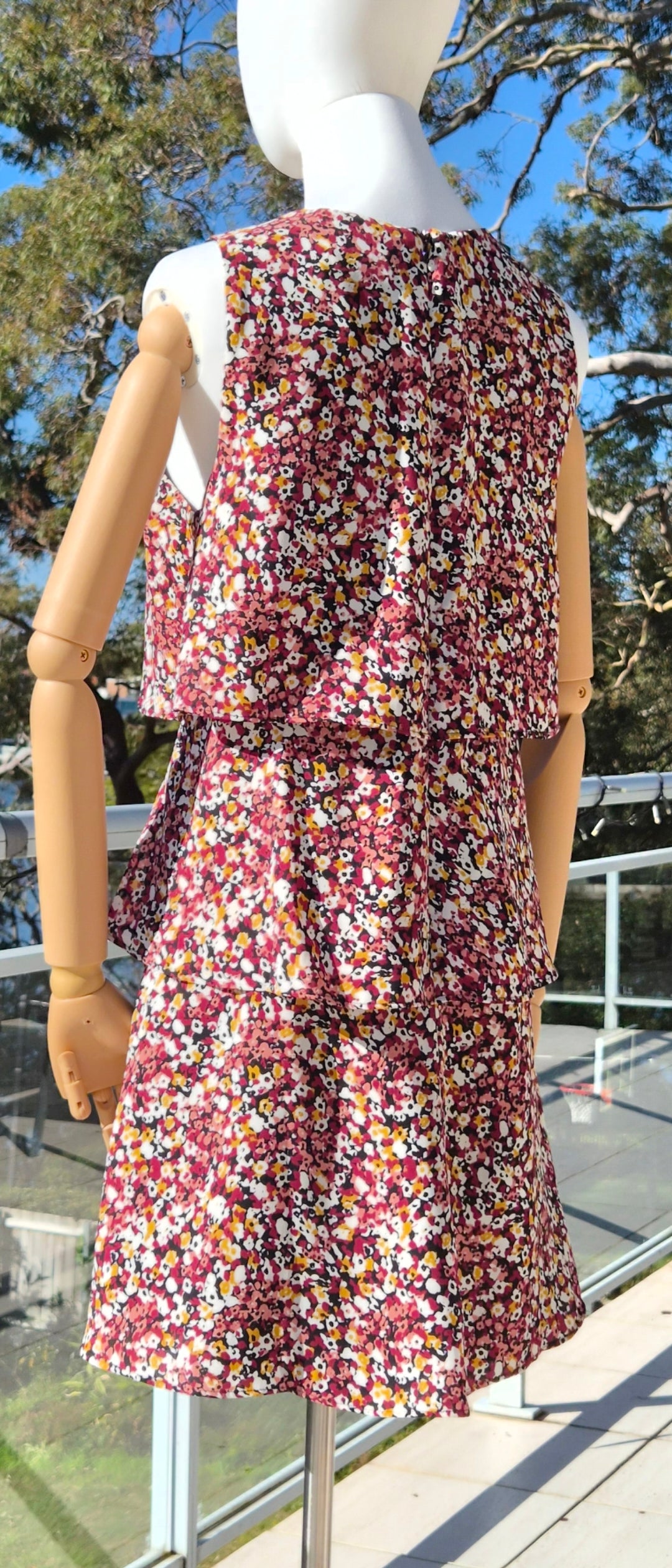 Cue tiered mini dress - Size 8