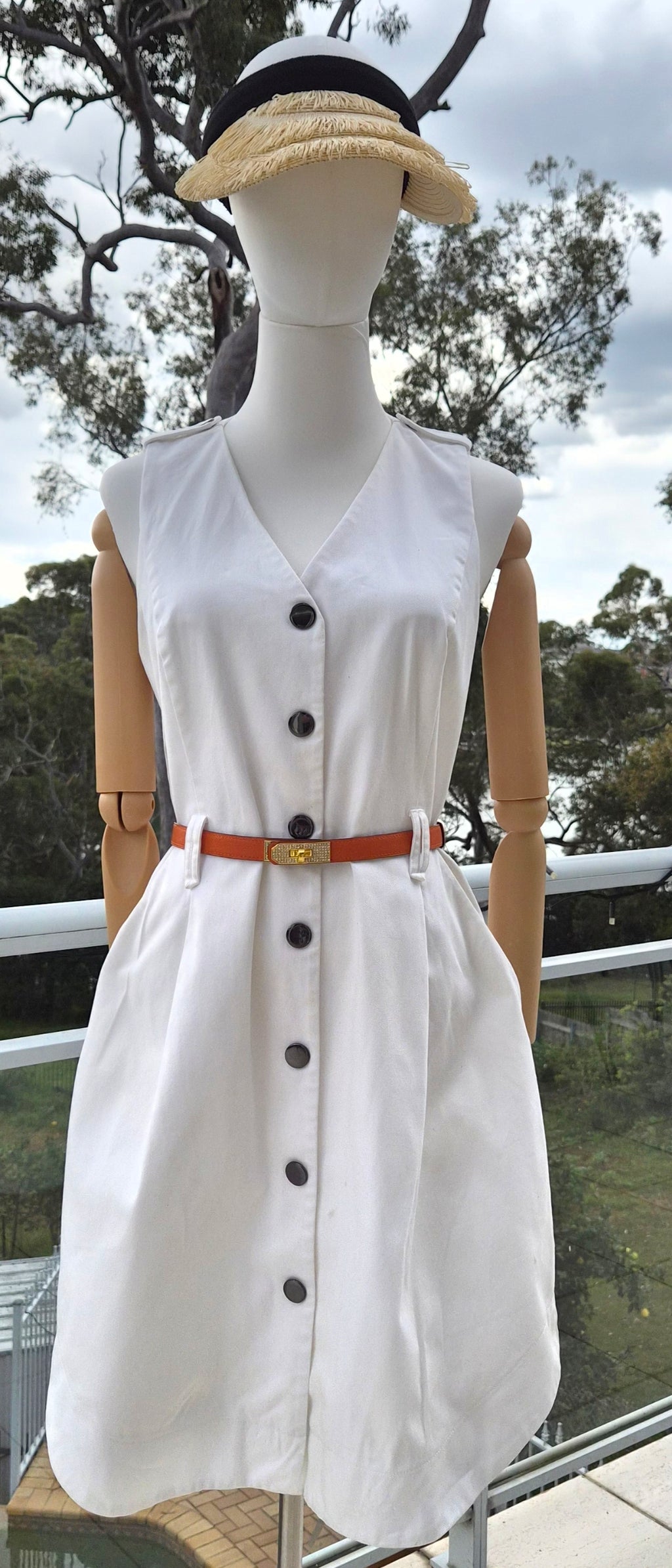 Cue White button Utility Dress - Size 8