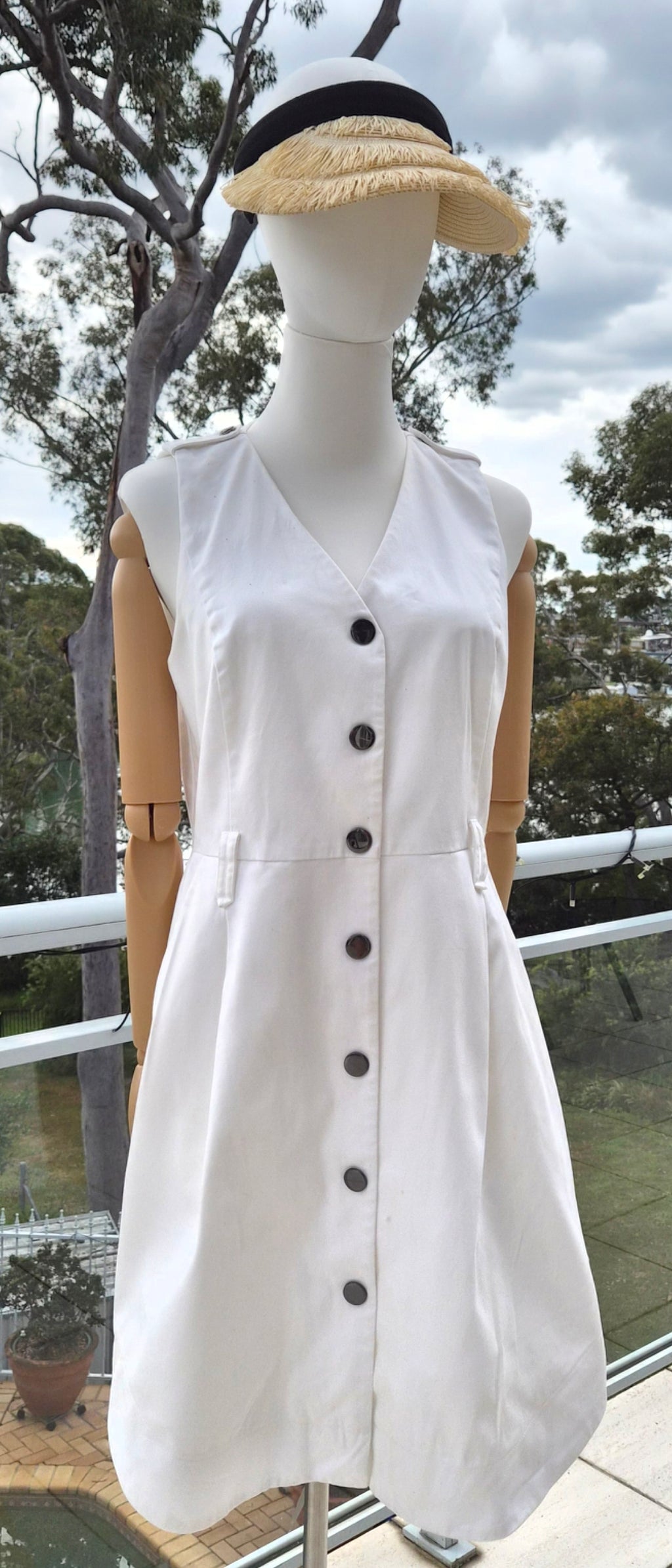 Cue White button Utility Dress - Size 8