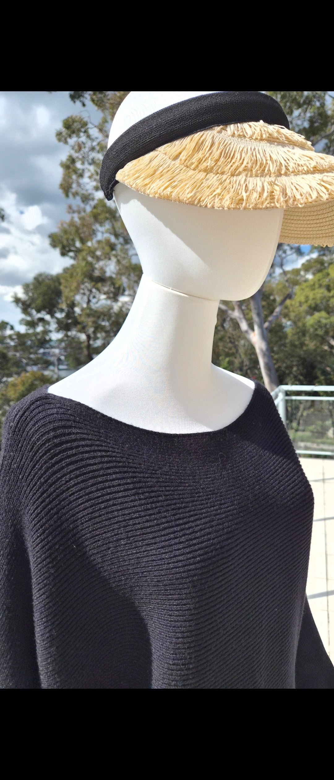 Black Fine Knit Boatneck Midi Dress - size L