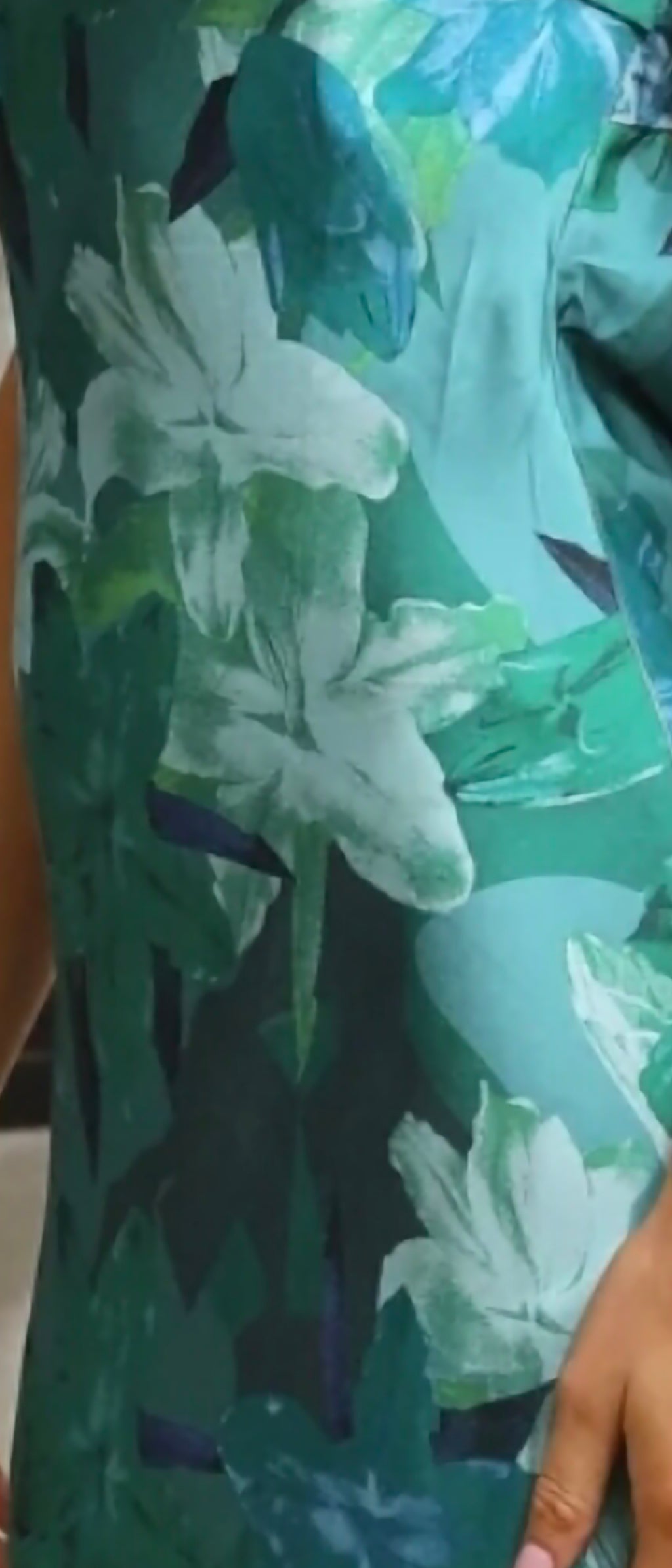 Miya maxi Dress in Green Print by Billy J - Size S